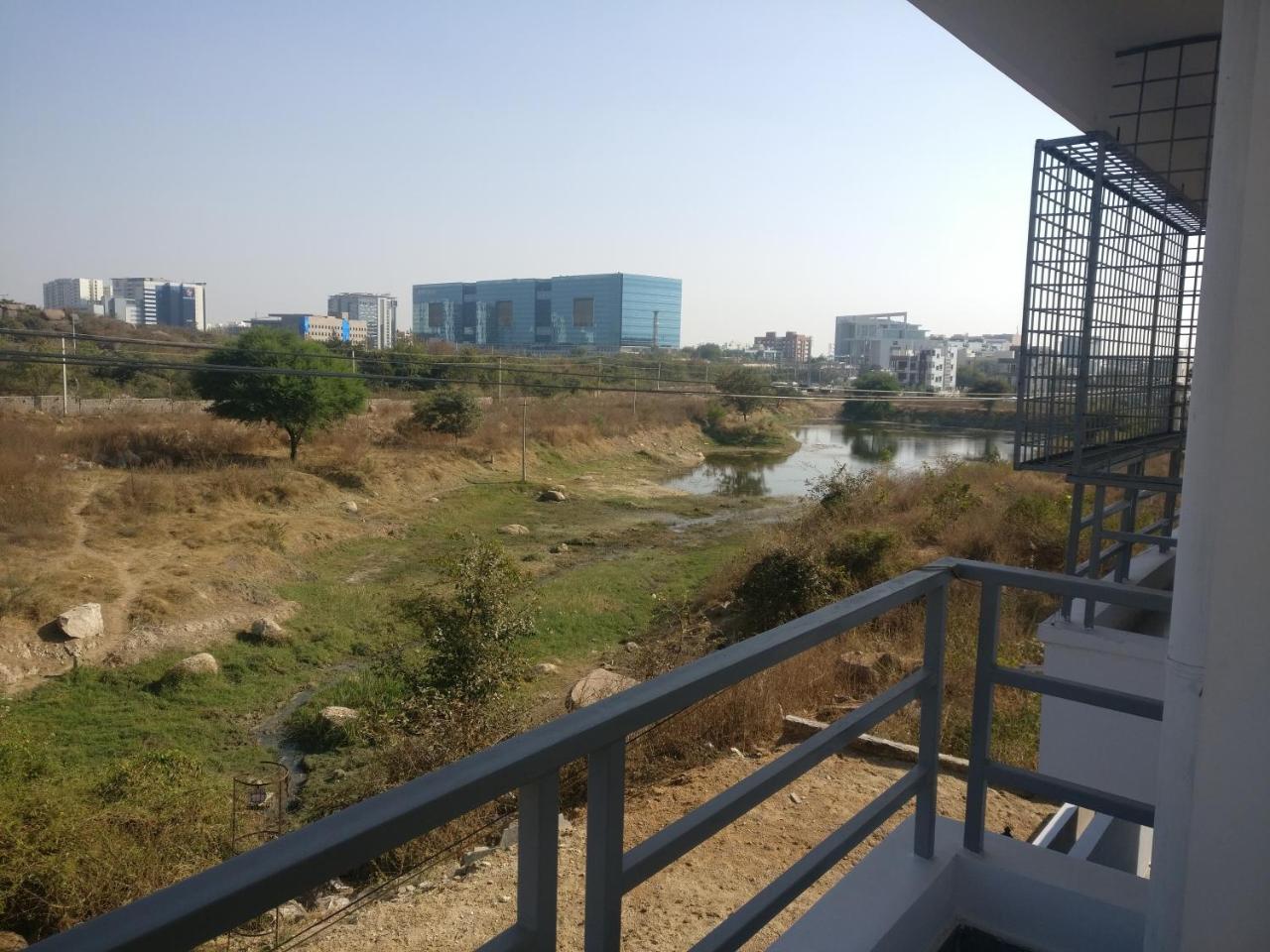 Misty Lake Guest House 海得拉巴 外观 照片
