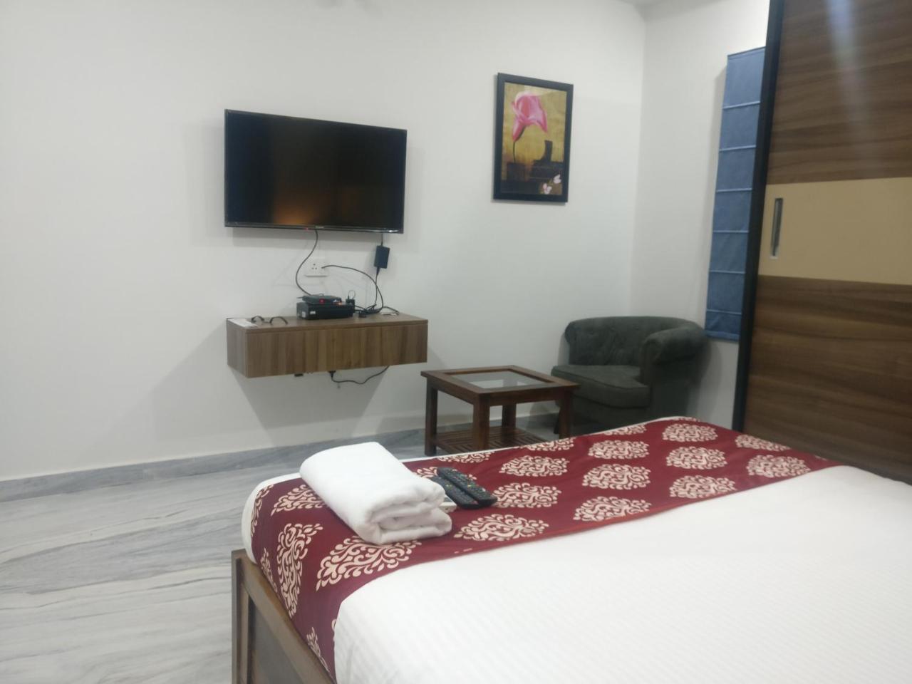 Misty Lake Guest House 海得拉巴 外观 照片